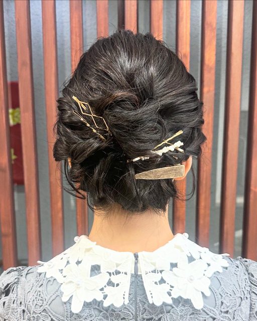 お洋服ヘアセット　シニヨン　アップスタイル