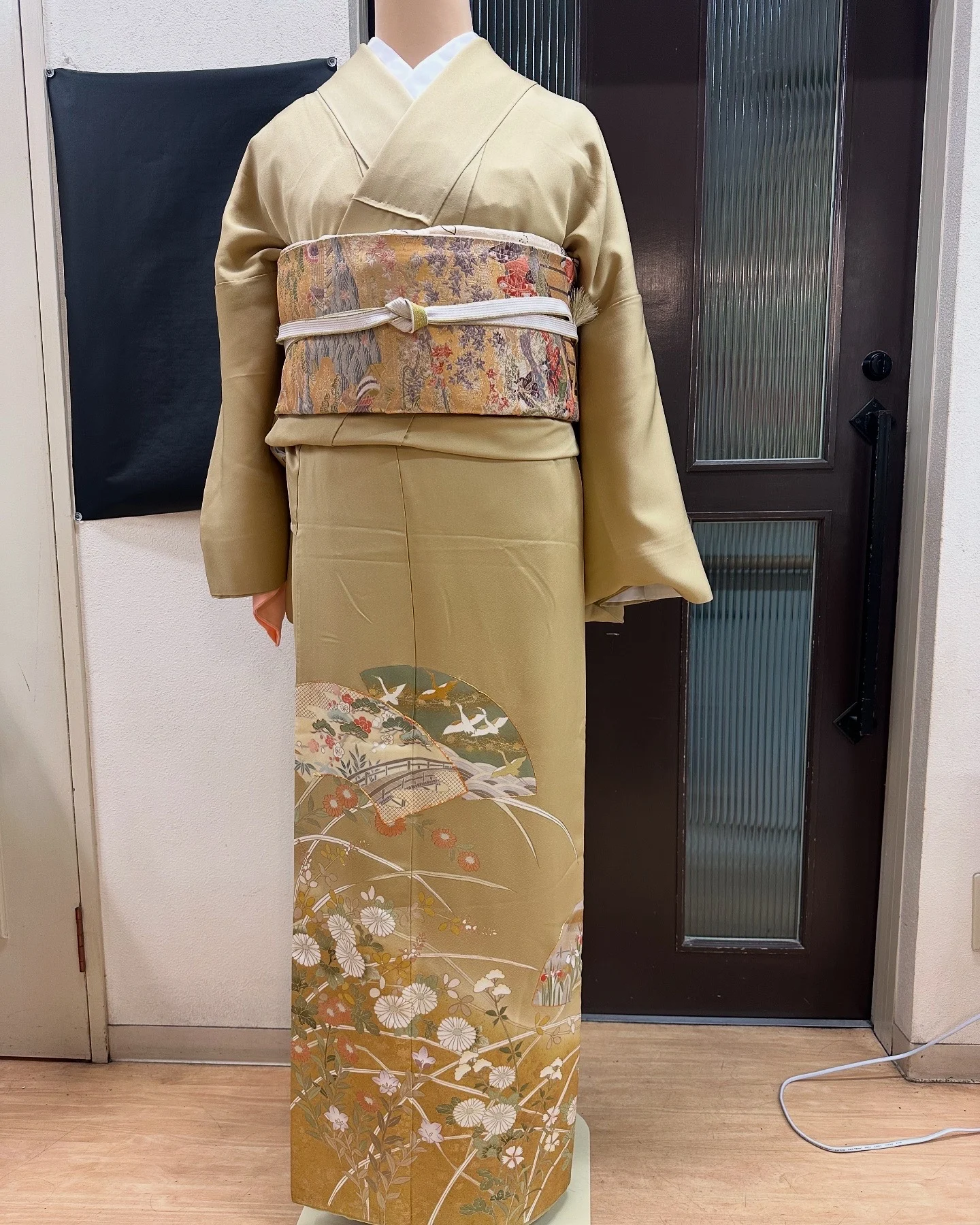 レンタル色留袖【TM-1】一つ紋刺繍